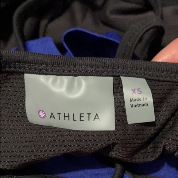 Athleta Training Tank with Sports Bra - Picture 3 of 7